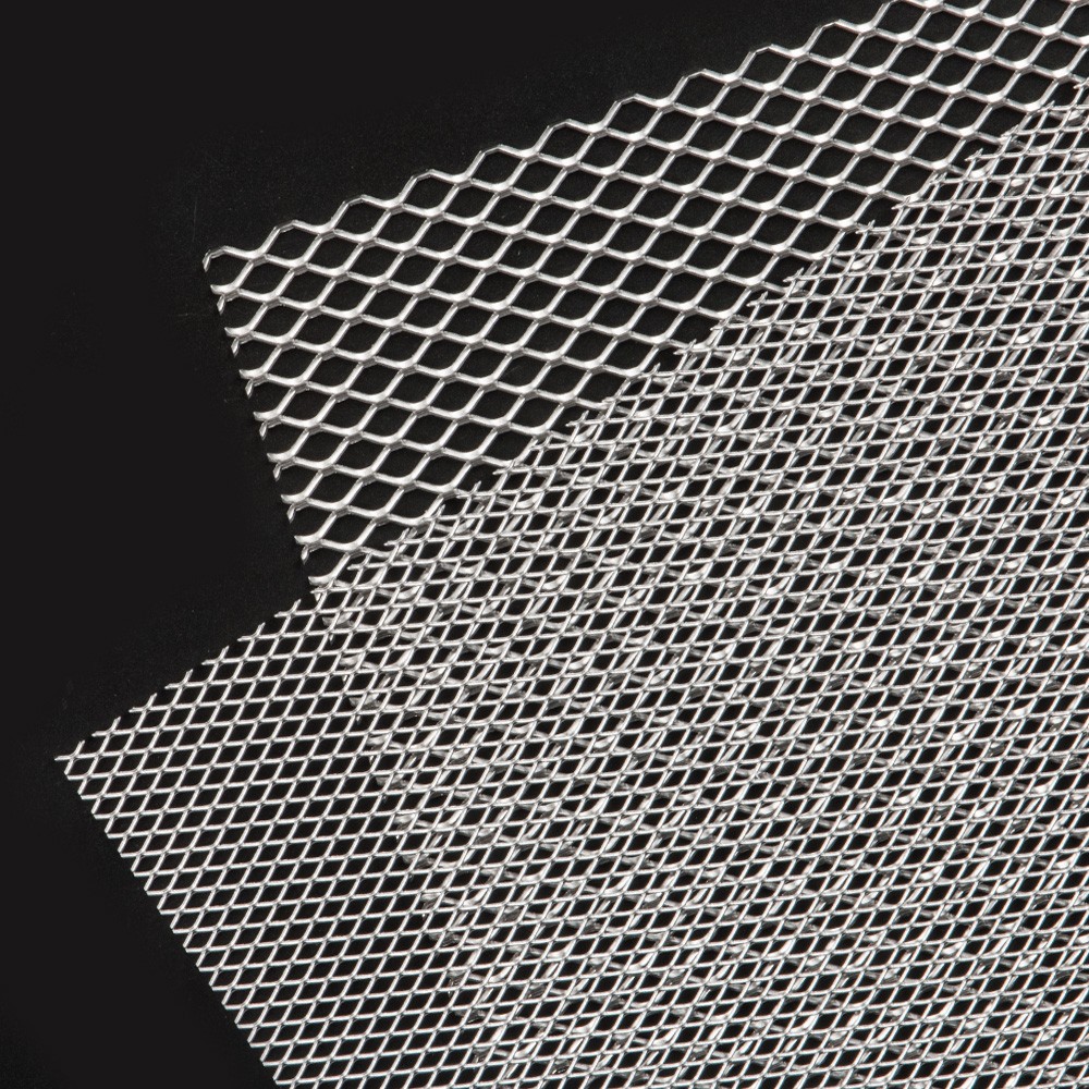 Malla estirada de acero