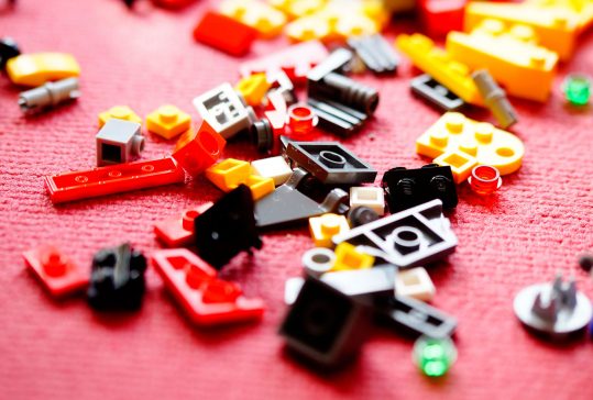 Disfraz de pieza roja de Lego