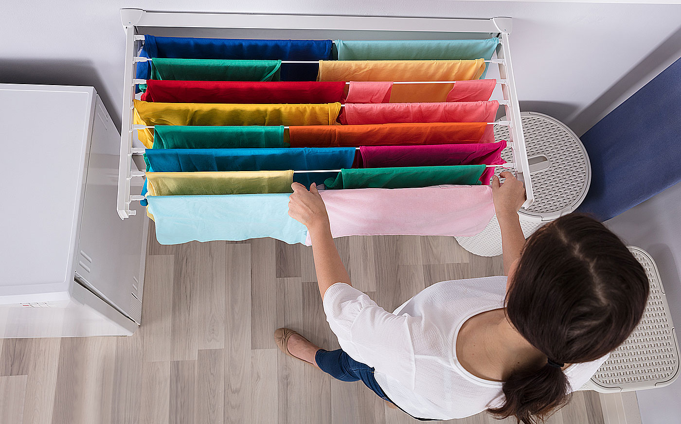 vecino pérdida bordillo Cómo secar la ropa dentro de casa? Consejos y trucos | Servei Estació