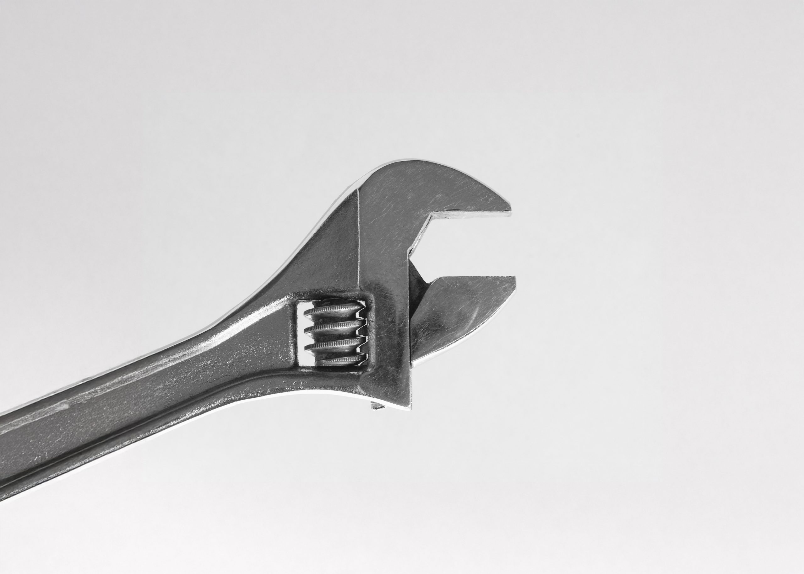 Herramientas electricidad. Llave inglesa o ajustable | Servei