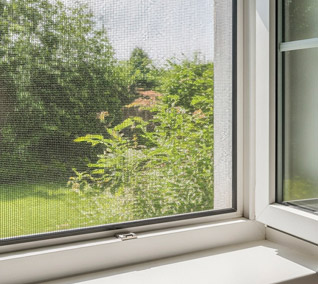 Tipos de telas mosquiteras. Ventana | Servei Estació