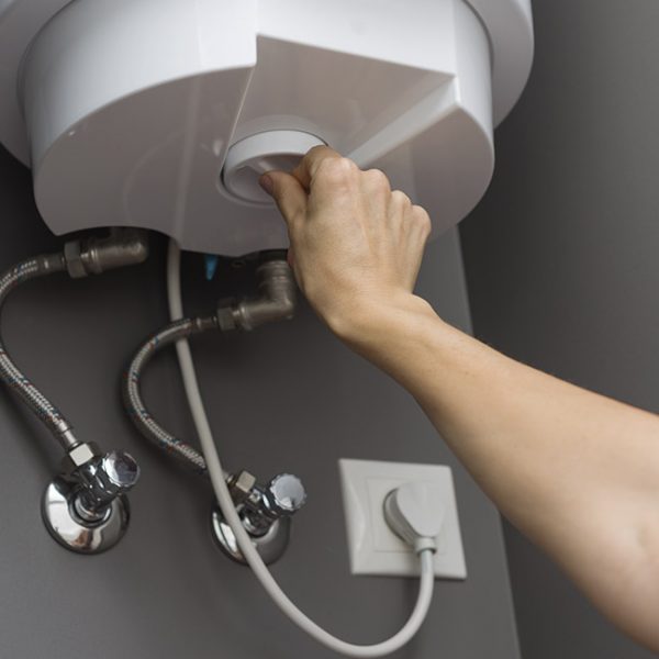 limpiar-caldera Cómo regular bien los radiadores de calefacción. Limpiar la caldera | Servei Estació