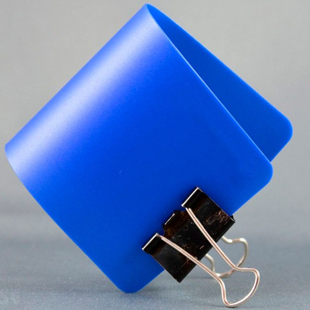 ¿Cómo hacer una carpeta cerrada con plakene?