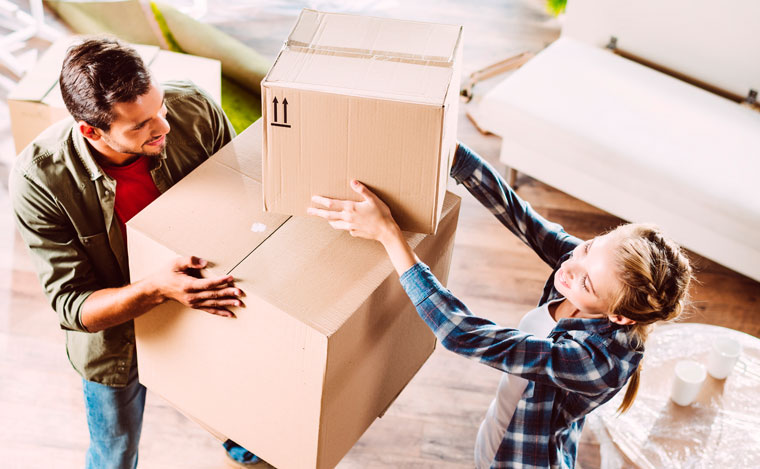 Reordena tu hogar con cajas de cartón