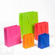 Bolsa de papel tintado colores