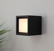 Aplique de Pared Led Box 8 Negro Inalámbrico