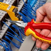 Alicate Universal Cromado Filo con Bisel 145mm.