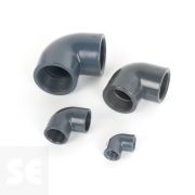 Codo de PVC gris 90º roscar