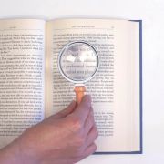 Lupa Punto de Libro