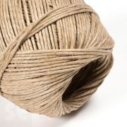 Ovillo de hilo de cáñamo