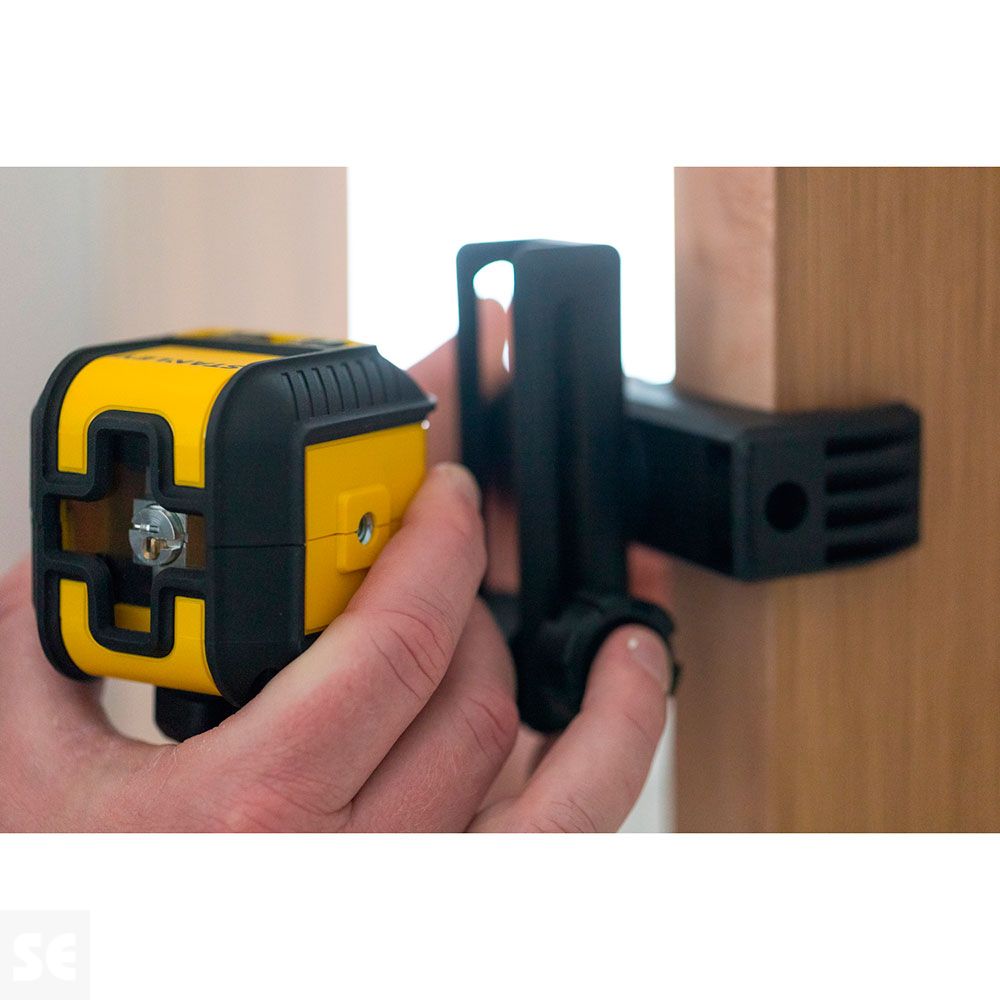 Nivel Laser De Cruz Cubix 10M Interiores. Stanley  Stht1-77340