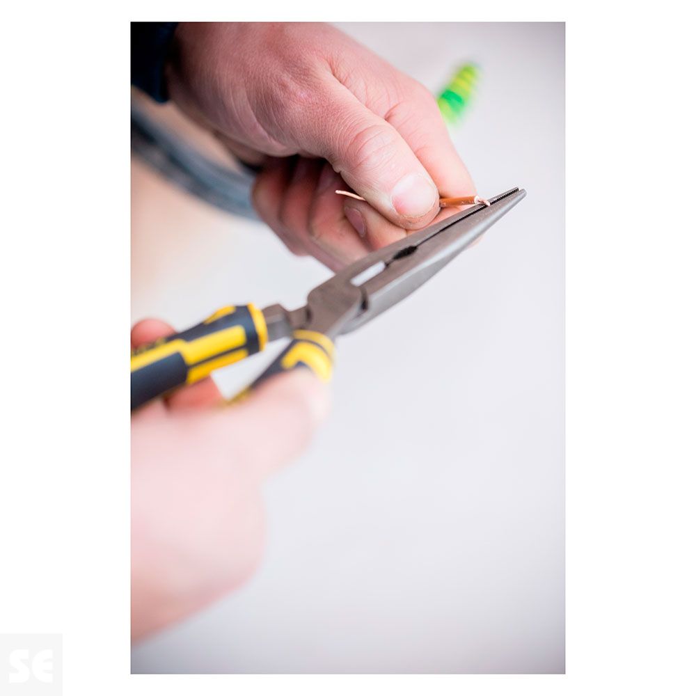 Alicate Boca Larga Stanley 200Mm