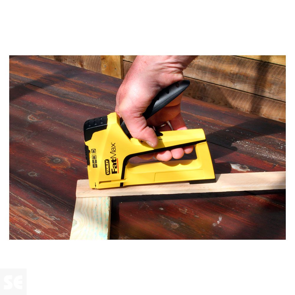 Grapadora Stanley Tr400 4 En 1 Tipo A/ Cables/Clavo Tipo J