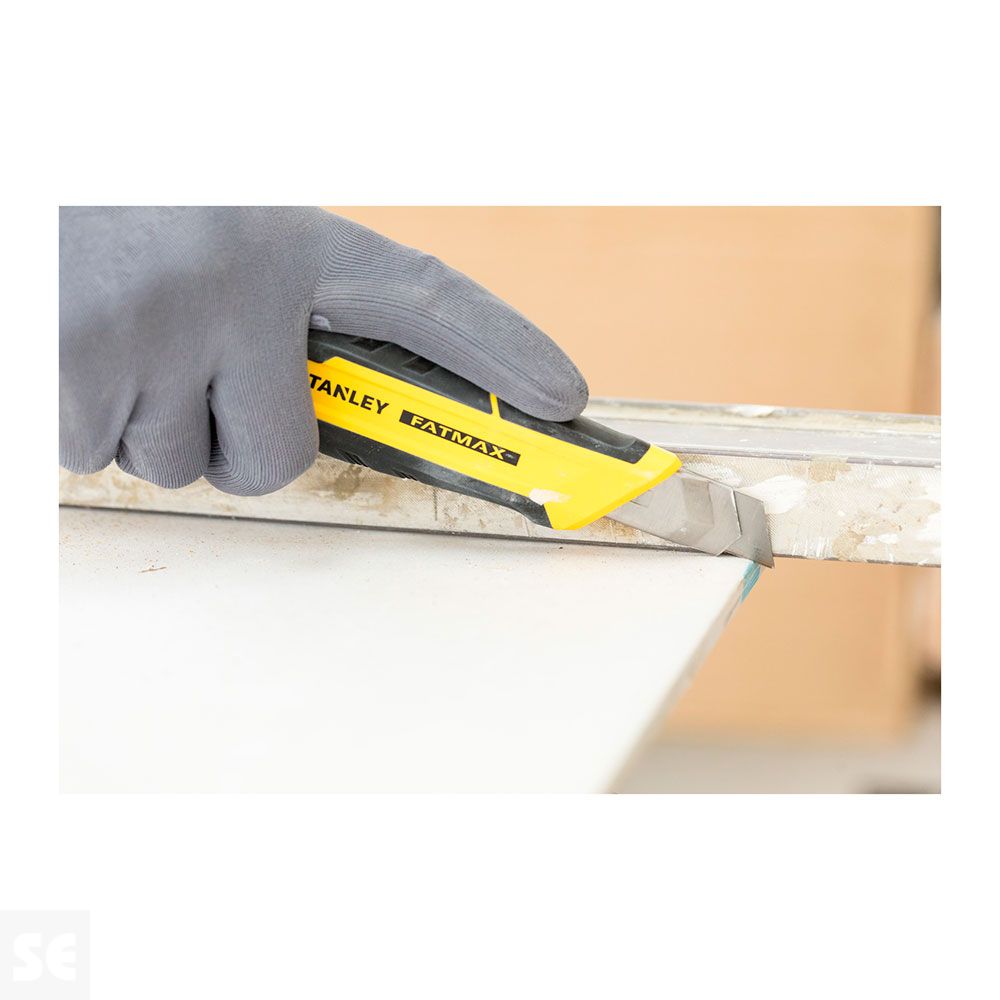 Cutter Fatmax 18 Mm Rueda Bloqueo