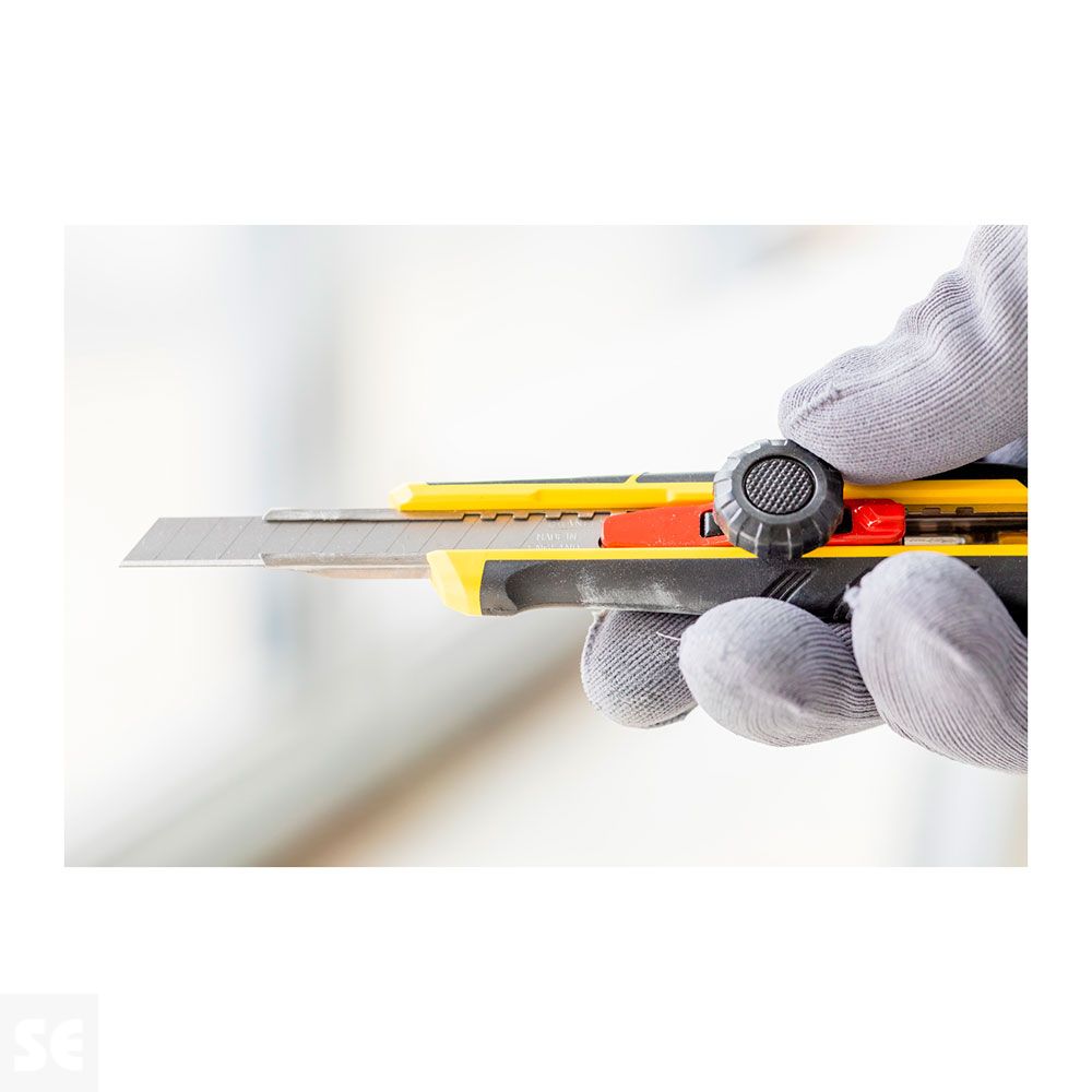 Cutter Fatmax 18 Mm Rueda Bloqueo