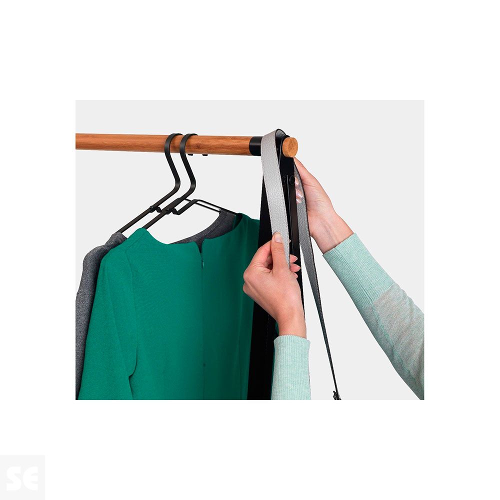 Perchas de Aluminio Negro 4 uds.