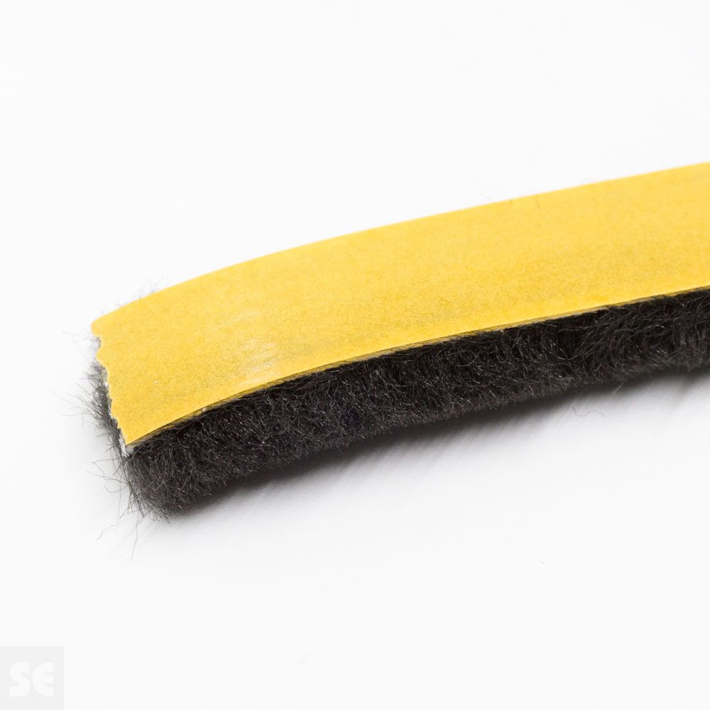 Accesorio Burlete Cepillo  ventana 22x13mm. Adhesivo (a metros)