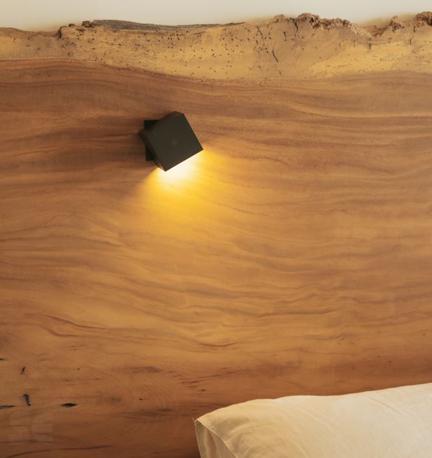Aplique de Pared Led Box 8 Negro Inalámbrico