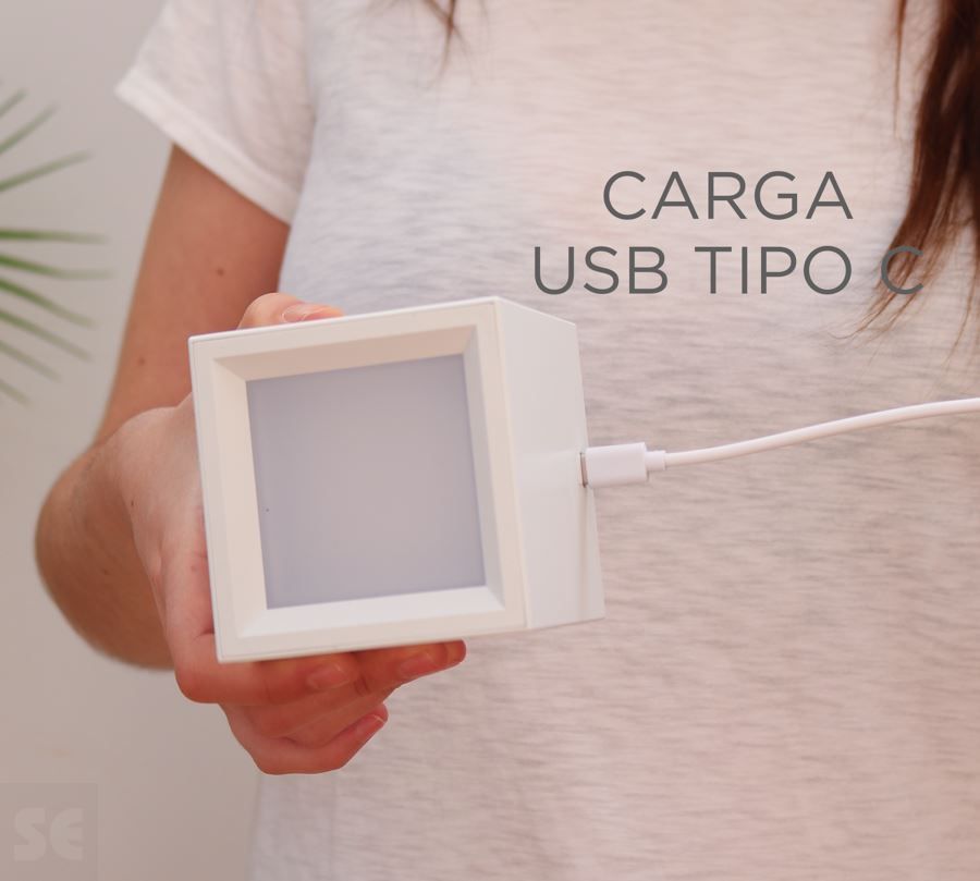 Aplique de Pared Led Box 8 Blanco Inalámbrico