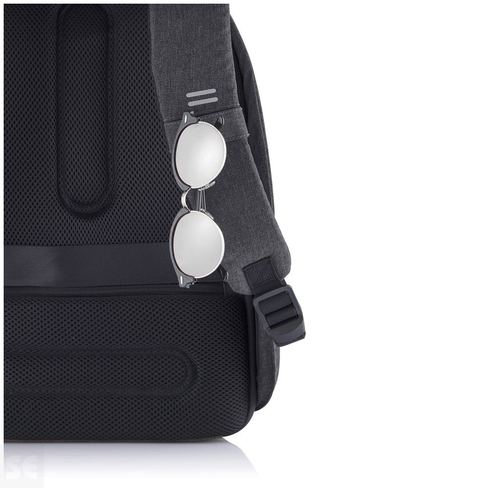 Mochila Antirrobo Bobby Hero Mediana Negra