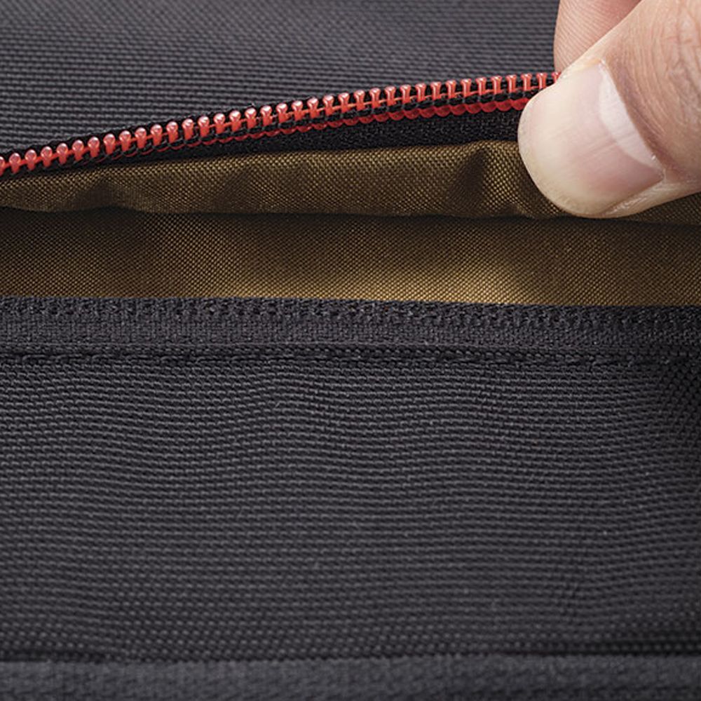 Mochila Cruzada Antirrobo Bobby Sling Negro