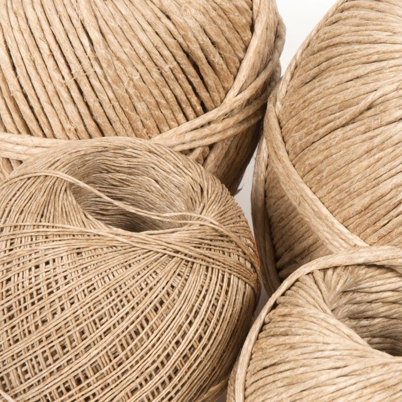 Ovillos de hilo de cáñamo | Servei Estació