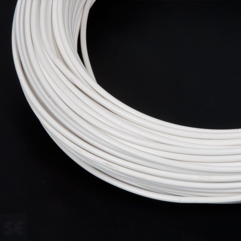 Rollo de alambre plastificado