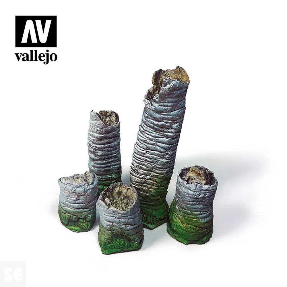 Troncos Rotos de Palmera